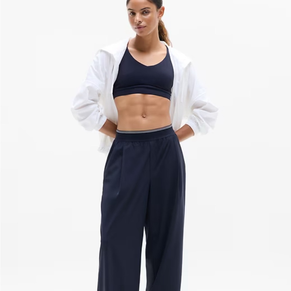 NWT Athleta Stratosphere High Rise Wide Leg Pant